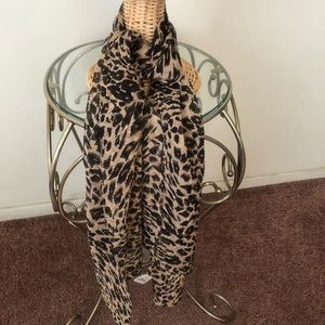 Sterling styles animal print scarf.